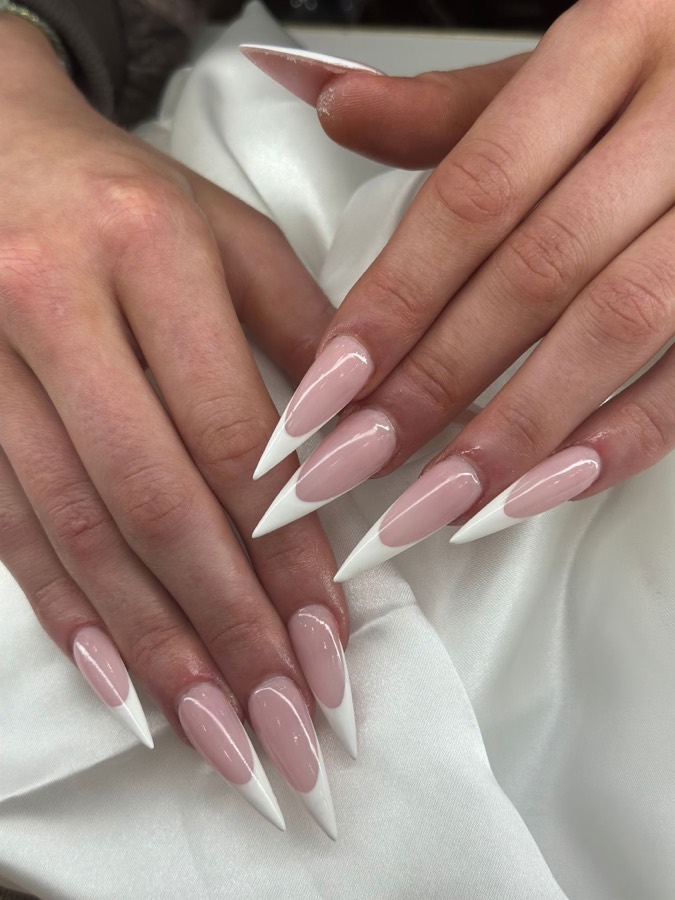 Mẫu móng nghệ thuật thực hiện tại tiệm nail LEMAY, ảnh 5